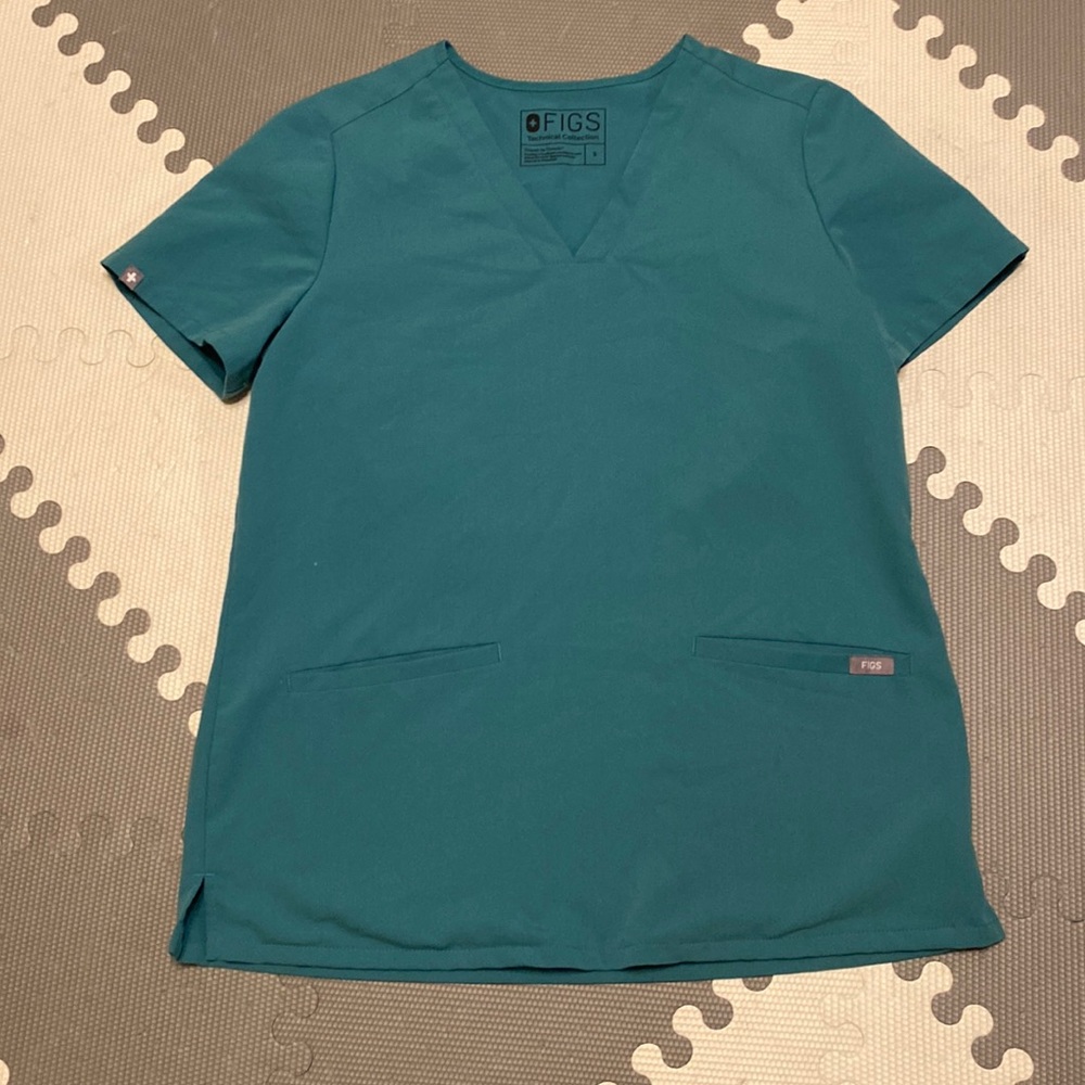 Figs hydro green 3 pocket sz s scrub top